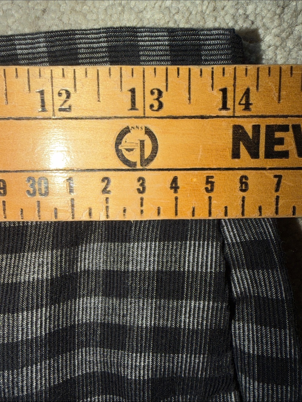 Madewell Huston Button-Front Ankle Pants in Checked Corduroy size Small - Picture 12 of 14